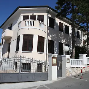 https://bed-breakfast-three-angels.primorje-gorskikotar.com