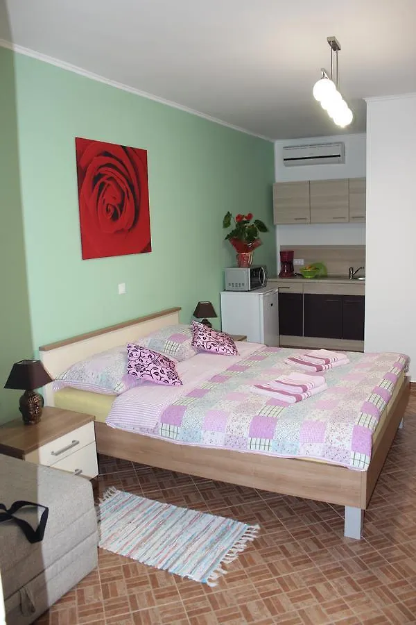 *** Pensión Rooms Katarina Kadumi Croacia